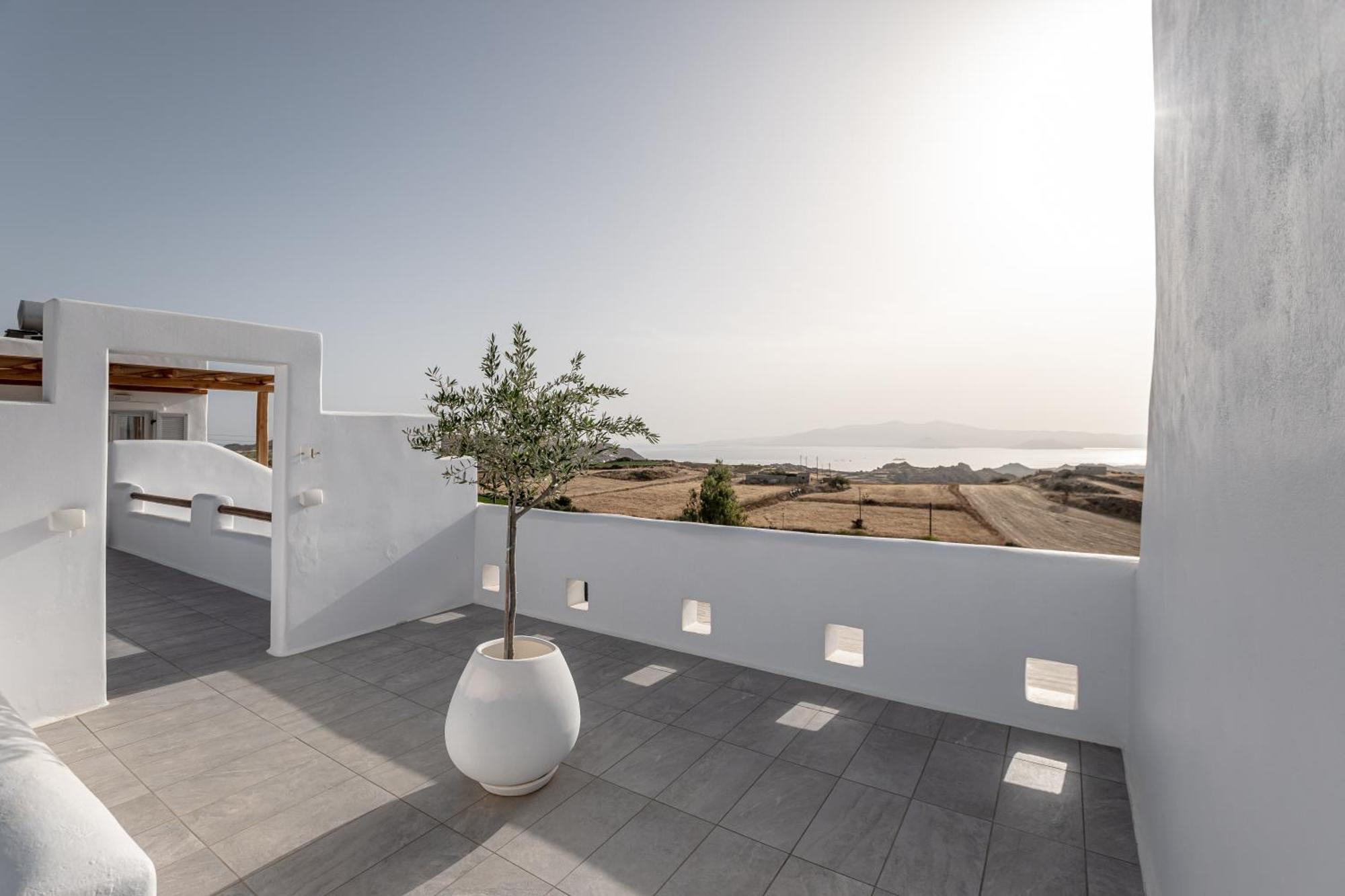 Ariadne'S Crown Luxury Suites With Private Pool Vívlos Eksteriør bilde